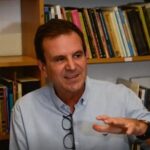 FqtuiHxI-eduardo-paes