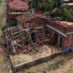 Homem-sobrevive-apos-casa-desabar-durante-temporal-que-deixou-mais-de-500-familias-desalojadas-foto-reproducao-