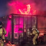 Incendio-destroi-mercadorias-em-conteiner-e-causa-prejuizo-de-ate-R-100-mil-em-Feira-de-Santana-Foto-Kaio-ViniciusAcorda-Cidade-2