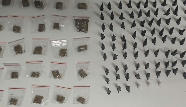 PM-apreende-drogas-apos-suspeitos-fugirem-e-atirarem-contra-policiais-Foto-Ascom-da-66a-CIPM