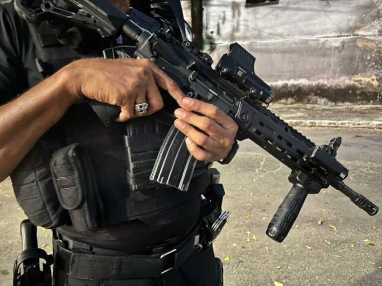Policial-armado-Imagem-Ilustrativa-Divulgacao-Ascom-PCBA