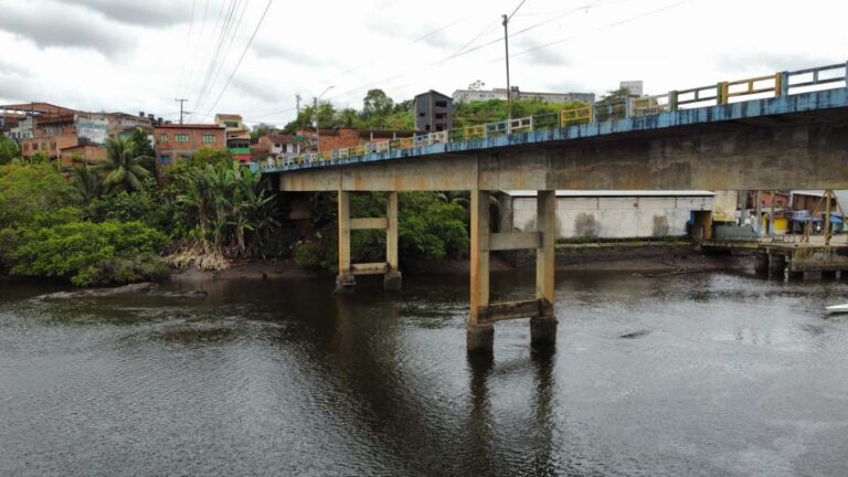 Ponte-sobre-o-Rio-Acarai_Camamu-Divulgacao