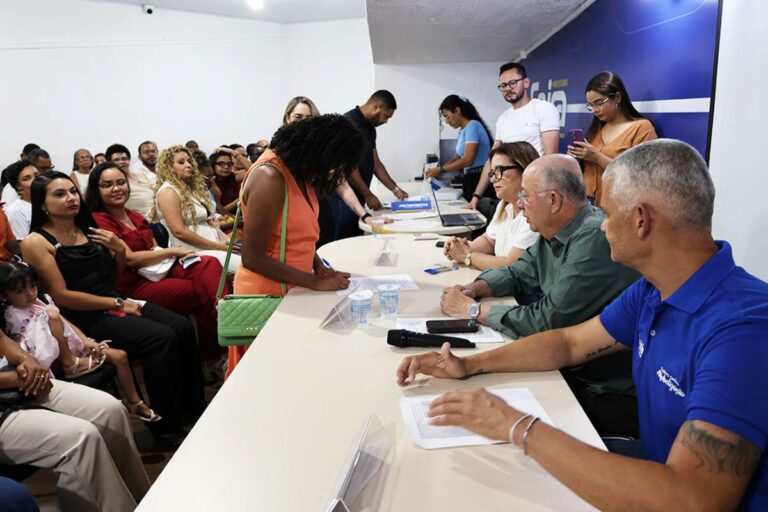 Posse-de-novos-professores-na-rede-municipal-Foto-ACM