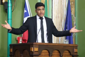Sandro-Filho