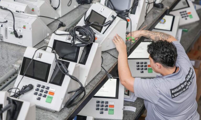 Urnas-eletronicas-Foto-Joedson-Alves-Agencia-Brasil