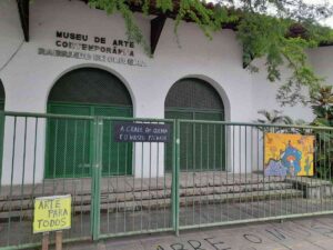 a-cidade-em-guerra-e-os-museus-fechados-luciano-dos-anjos-feira-de-santana